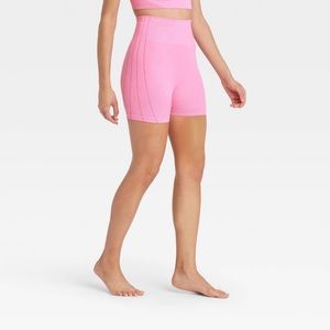 ✨3 for $15✨NWOT Ultra High Rise Pink Bike Shorts